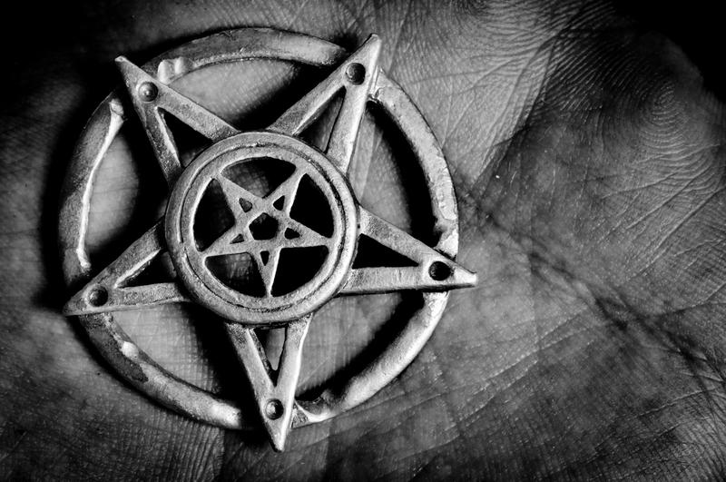 Pentagrama este un simbol al Satanismului, Foto: DreamsTime / Oliver Sved