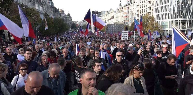 protest anti-UE in Cehia. Protestatarii cer negocieri directe cu Rusia in privinta gazului, Foto: Captura YouTube