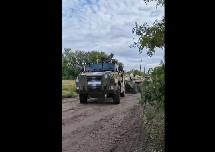 Un „Bushmaster” australian intr-un rol inedit in Ucraina, Foto: Captura video