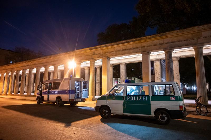 Politia germana, la muzeu, Foto: Christophe Gateau / AFP / Profimedia