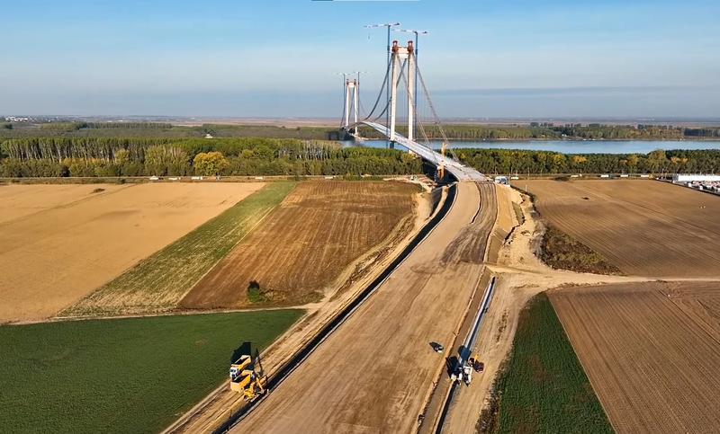Podul de la Brăila, cu câteva luni înainte de mult anunțata inaugurare, Foto: Captura YouTube