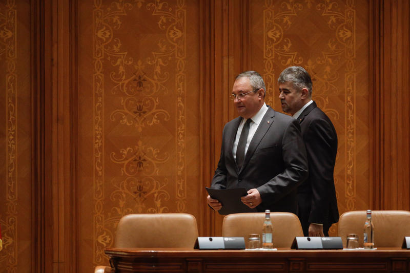 Nicolae Ciucă , Marcel Ciolacu ședință Camera Deputaților, Foto: Inquam Photos / George Calin