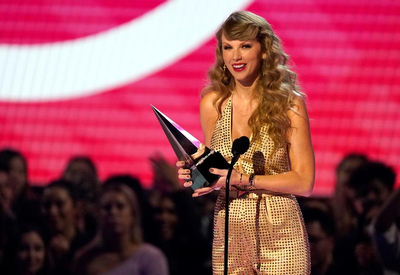 Taylor Swift la American Music Awards, Foto: Chris Pizzello / Associated Press / Profimedia Images