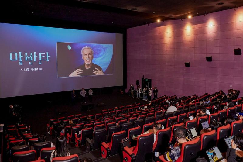 James Cameron intr-o conferinta de presa despre „The Way of Water”, Foto: Biff Team / Zuma Press / Profimedia Images