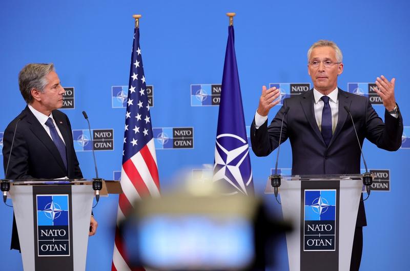 Jens Stoltenberg și Anthony Blinken, Foto: Olivier Matthys / AP / Profimedia