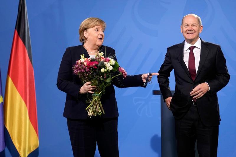 Olaf Scholz si Angela Merkel, Foto: Markus Schreiber / AP / Profimedia