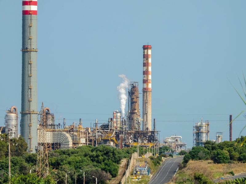 Rafinaria ISAB din Sicilia, Foto: Gaetano Adriano Pulvirenti / Associated Press / Profimedia Images