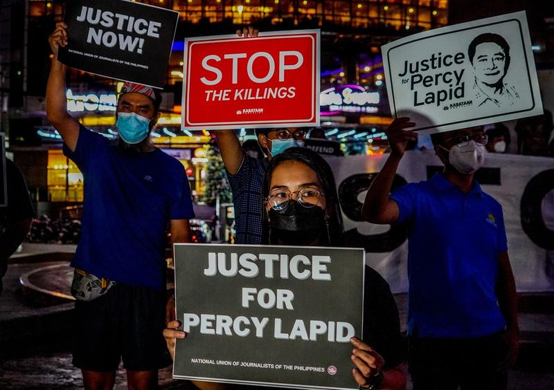 Proteste după uciderea jurnalistului Percival Mabasa, Foto: Eduardo Castro/Pacific Press / Shutterstock Editorial / Profimedia