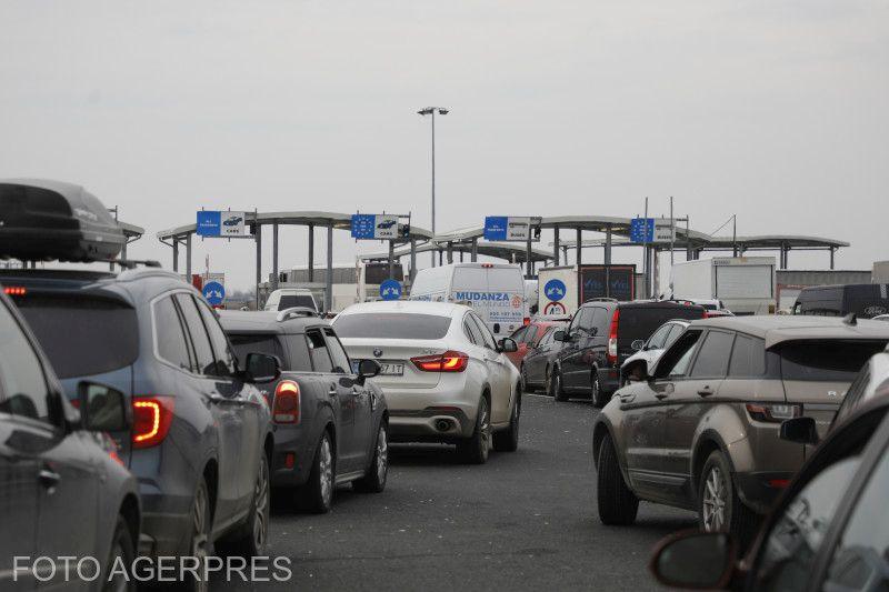 Refugiati ucraineni la frontiera cu Romania, Foto: AGERPRES