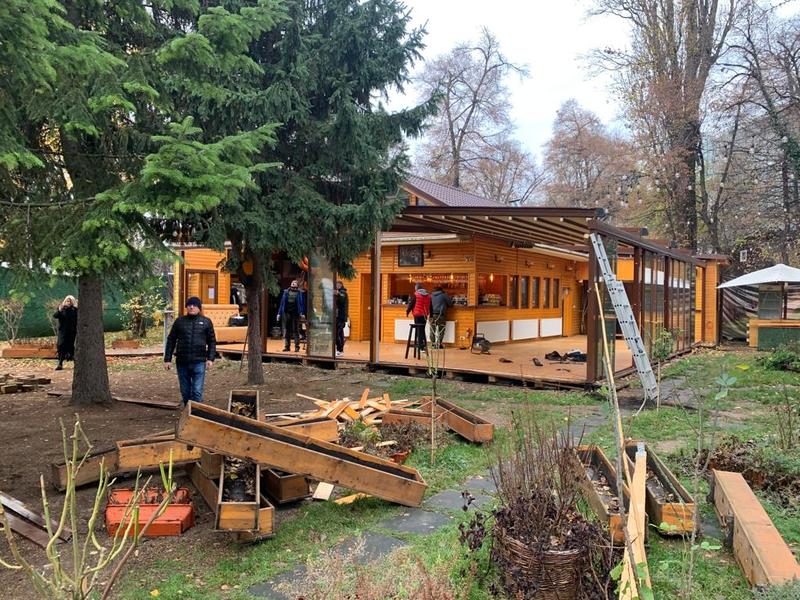 Demolare terasă Herăstrău, Foto: Imagine publicată prin amabilitatea viceprimarului Horia Tomescu