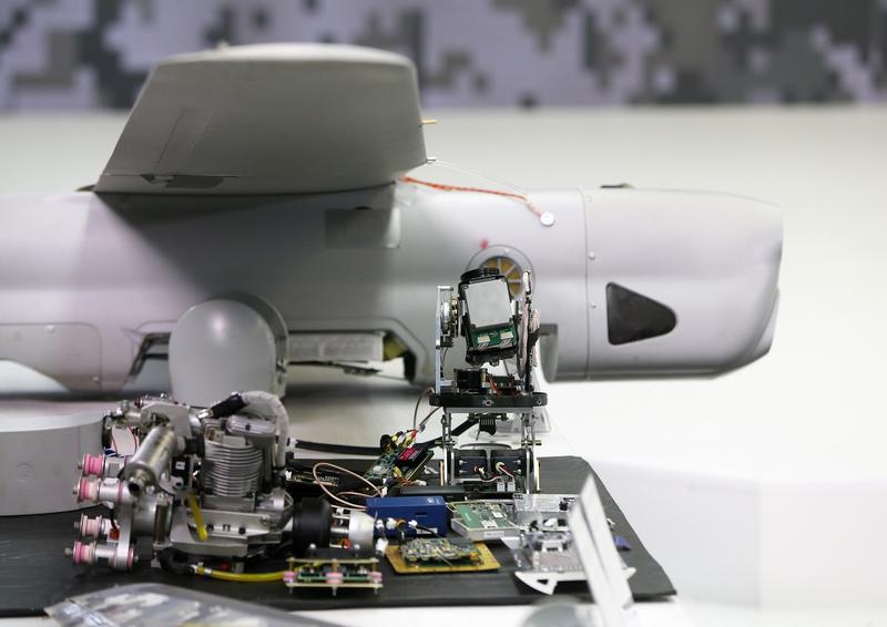 componente ale dronei Orlan-10, Foto: Vladimir Sindeyeve/NurPhoto / Shutterstock Editorial / Profimedia