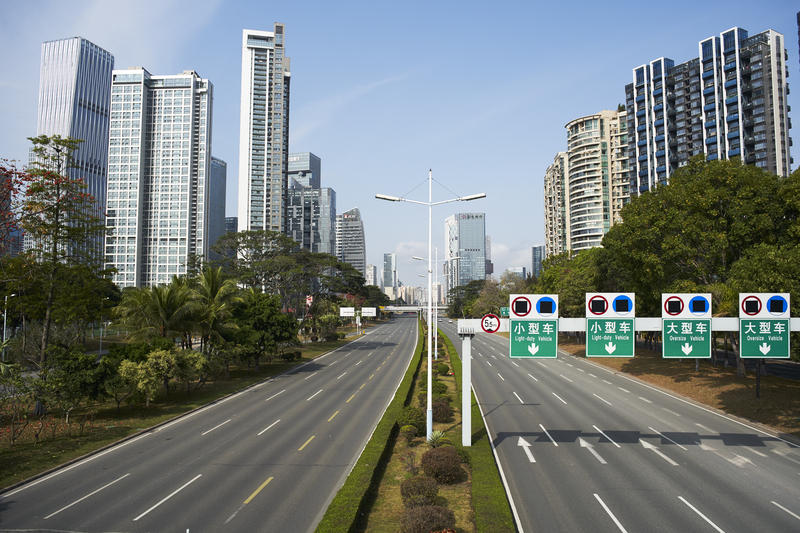 Străzi goale în Shenzen, China, Foto: DreamsTime / Imtmphoto