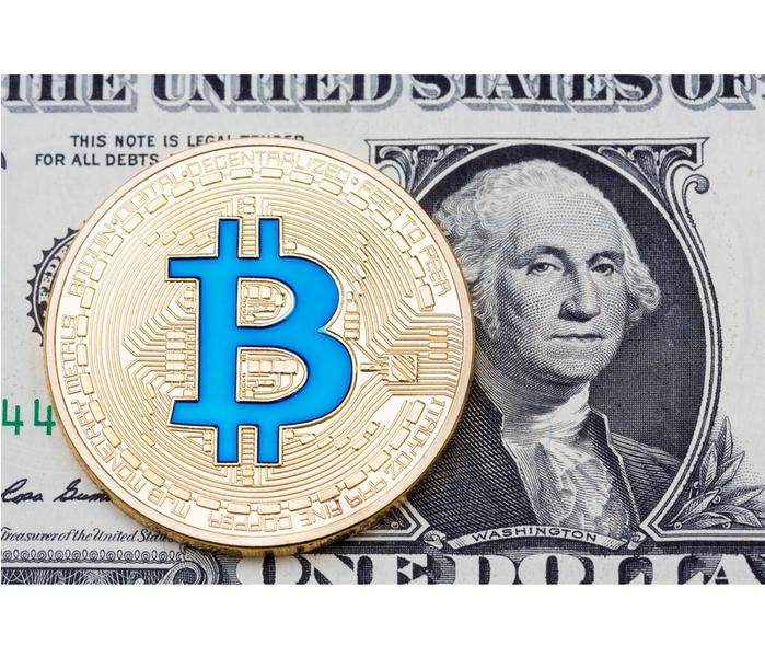 Bitcoin-dolar, Foto: Dreamstime