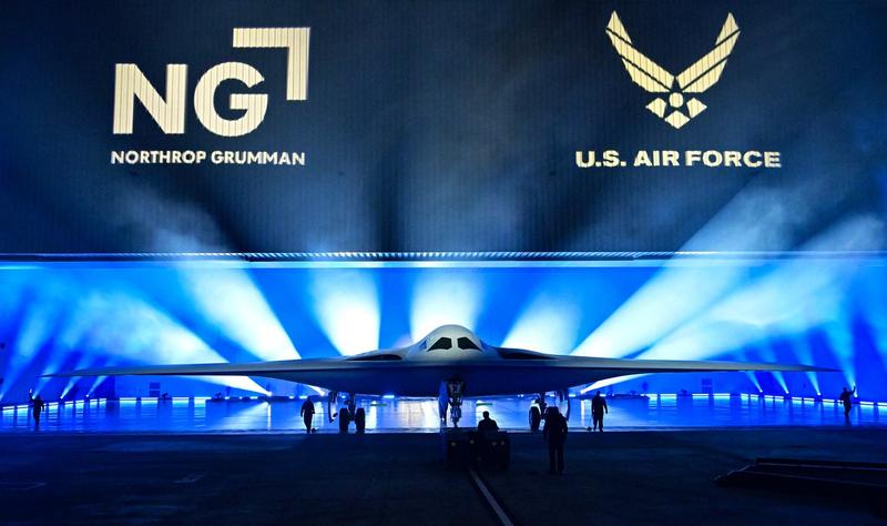 Noul bombardier american de generația a șasea B-21 Raider, Foto: Frederic J. BROWN / AFP / Profimedia