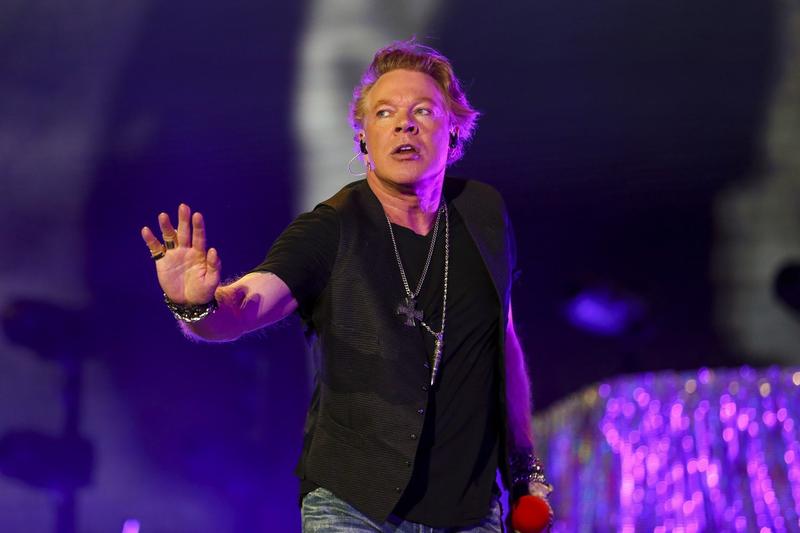 Axl Rose, solistul Guns N'Roses, Foto: Christopher Victorio/imageSPACE / Shutterstock Editorial / Profimedia