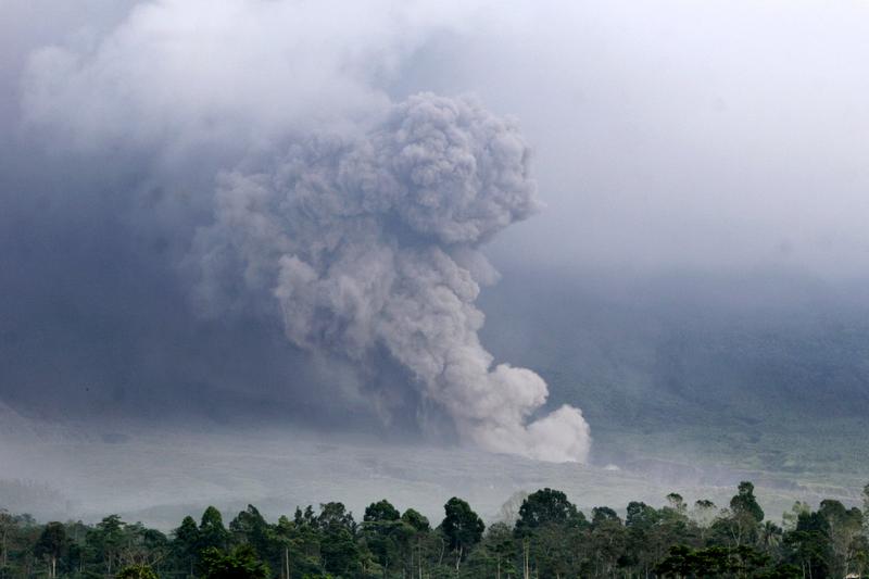 Vulcanul Semeru erupe în Indonezia, Foto: AP / AP / Profimedia