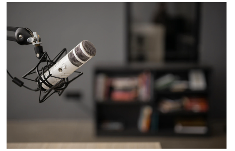 Vocea pacienților care suferă de boli rare este la un click distanță. Ce este radio NoRo, Foto: freepik.com