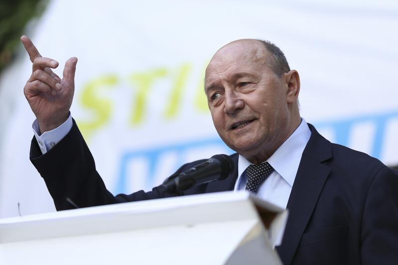 Traian Băsescu despre eșecul reformei Sănătății din mandatul său: Poporul, „BARONII SĂNĂTĂŢII” şi galeriile de fotbal câştigă bătălia