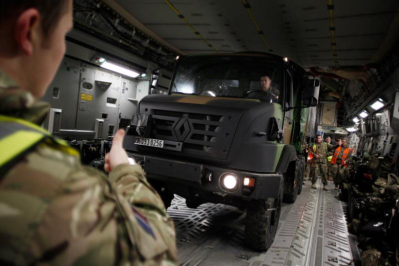 Camion GBC 180 al Renault, Foto: CHARLY TRIBALLEAU / AFP / Profimedia