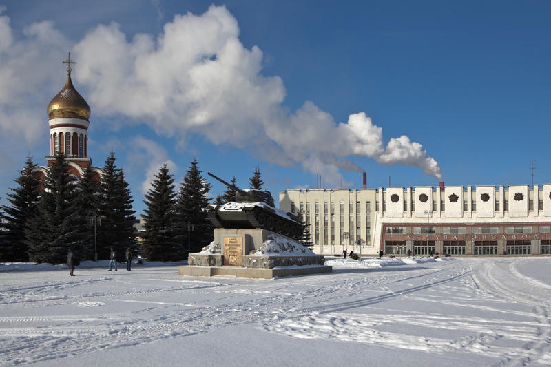 Fabrica de tancuri Uralvagonzavod din Rusia, Foto: DreamsTime / Sergei Afanasev