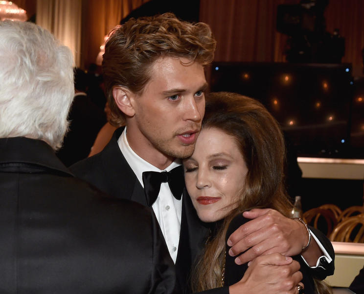 Lisa Marie Presley alaturi de Austin Butler la Golden Globes, Foto: HFPA Photographer / PictureLux / Profimedia Images