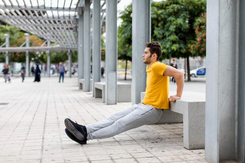 Cum să arăți bine în pantaloni de trening? Descoperă 3 sfaturi de modă pentru bărbați_2, Foto: Shutterstock