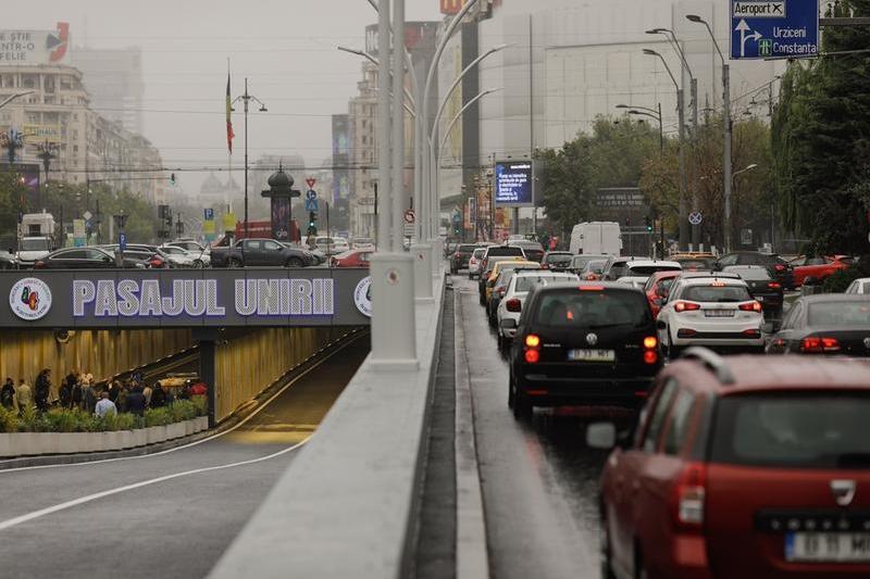 Pasajul Unirii și traficul spre Piața Unirii, Foto: Inquam Photos / George Calin