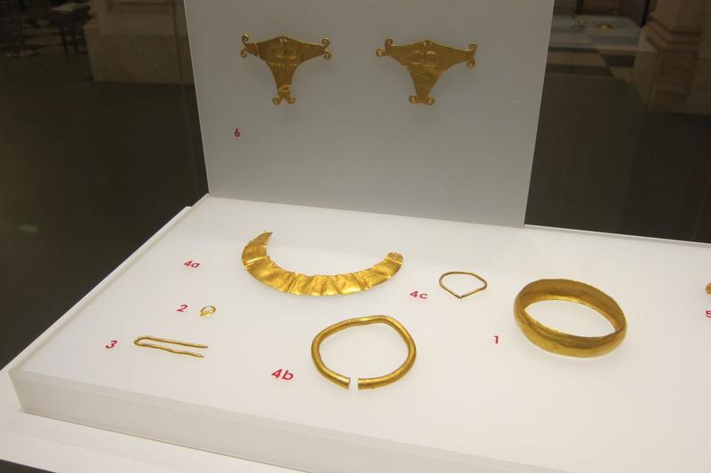 Obiecte de aur de acum peste 6.000 de ani, Foto: Vlad Barza / HotNews.ro
