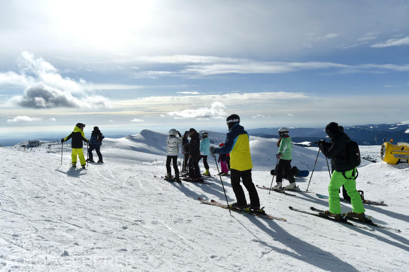 turisti pe partia Valea Soarelui din Bucegi, Foto: Agerpres