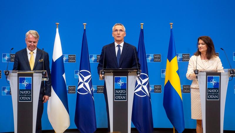 Ministrii de Externe ai Finlandei si Suediei alaturi de Jens Stoltenberg, Foto: EyePress News / Shutterstock Editorial / Profimedia Images