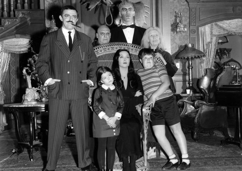 Actorii din primul serial „Familia Addams”, difuzat in anii 1960, Foto: Capital Pictures / Film Stills / Profimedia