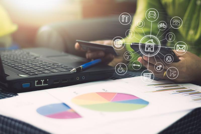 Plati online cu cardul, Foto: Surasaki / Dreamstime.com