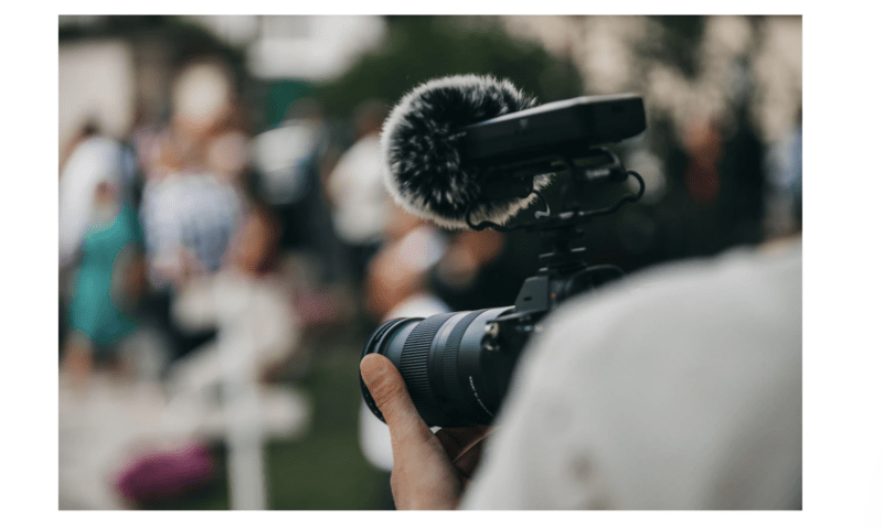 Un alt jurnalist din Mexic a scăpat nevătămat dintr-un atac, Foto: freepik.com