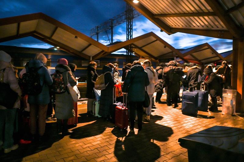 Refugiați ucraineni în gara din Przemysl, Polonia, Foto: Artur Widak - NurPhoto / Shutterstock Editorial / Profimedia Images