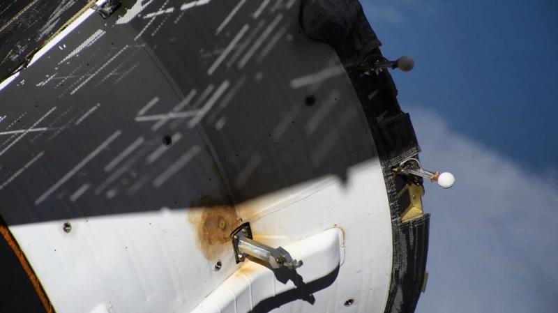 Scurgerea de lichid detectată în exteriorul capsulei spaţiale Soiuz MS-22, cauzată de o gaură mai mică de un milimetru, Foto: - / Sputnik / Profimedia