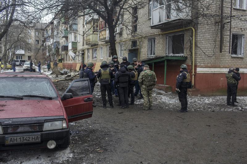 soldati ucraineni in Kramatorsk, Donetk, dupa un atac rusesc, Foto: Marek M. Berezowski / AFP / Profimedia Images