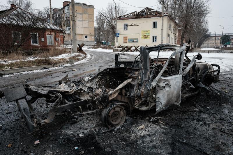 Mașină distrusă în Bahmut, Foto: Yasuyoshi CHIBA / AFP / Profimedia