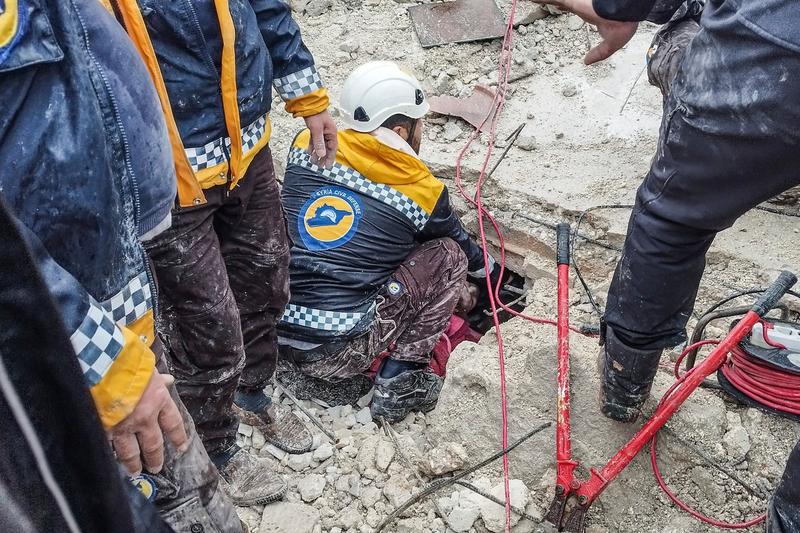 Cutremur Siria. Salvatorii caută supraviețuitori în Afrin, Foto: Zana Halil / AP / Profimedia