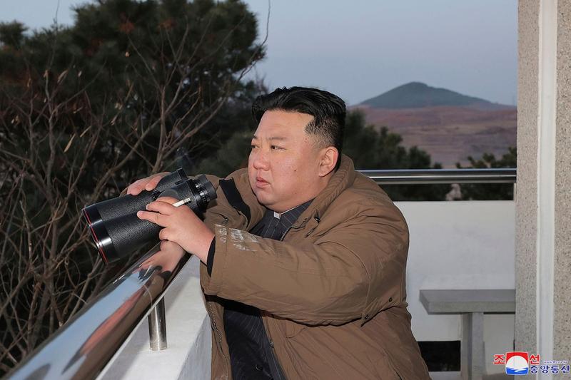 Kim Jong Un a urmărit lansarea rachetei balistice intercontinentale Hwasong-17, Foto: KCNA via KNS / AP / Profimedia