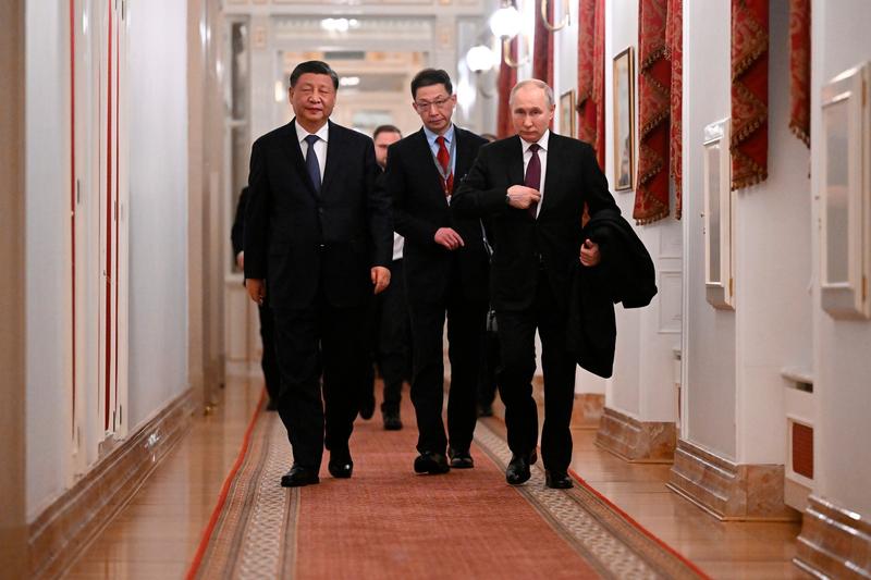 Xi Jinping alaturi de Vladimir Putin, Foto: Grigory Sysoyev / Associated Press / Profimedia Images