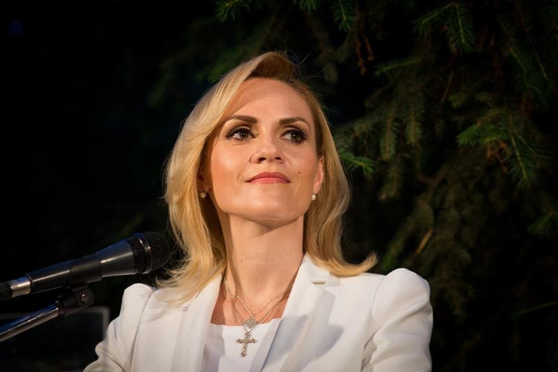 Gabriela Firea, Foto: Andrei PUNGOVSCHI / AFP / Profimedia