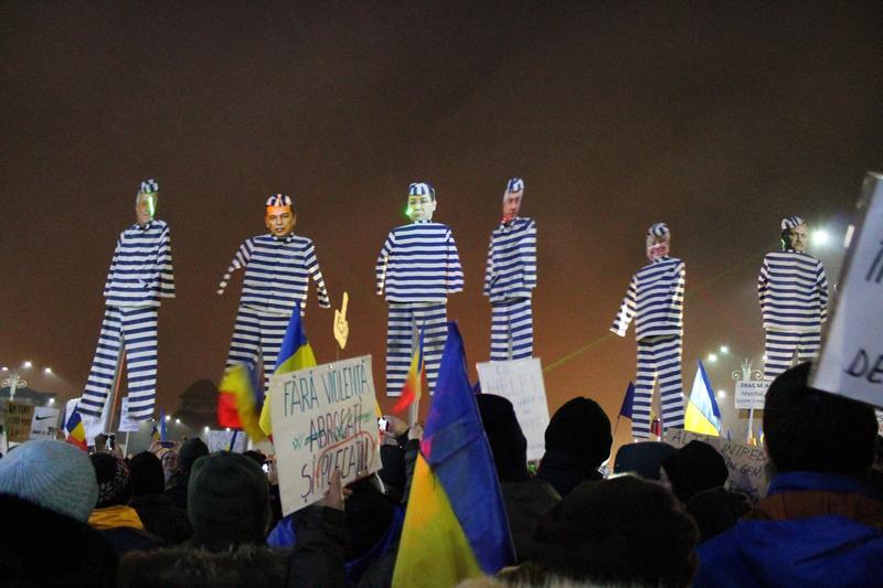 Imagine de la protestele față de OUG 13 - februarie 2017, Foto: Hotnews / Clarice Dinu