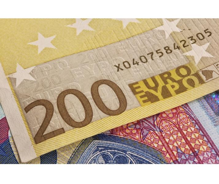 bancnota-euro, Foto: Dreamstime