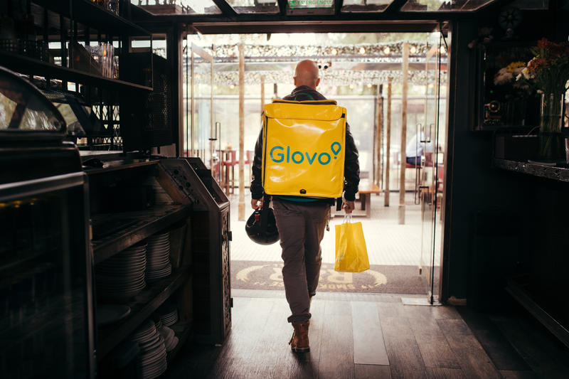 Glovo creează în aplicație o secțiune specială denumită „Ziua Femeii”, Foto: Glovo