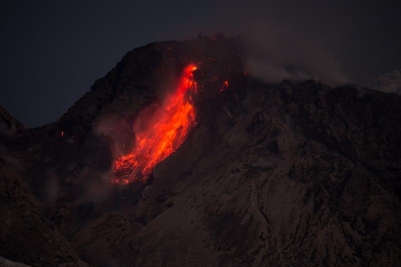 Vulcanul Shiveluch, Foto: Marc Szeglat / DPA / Profimedia