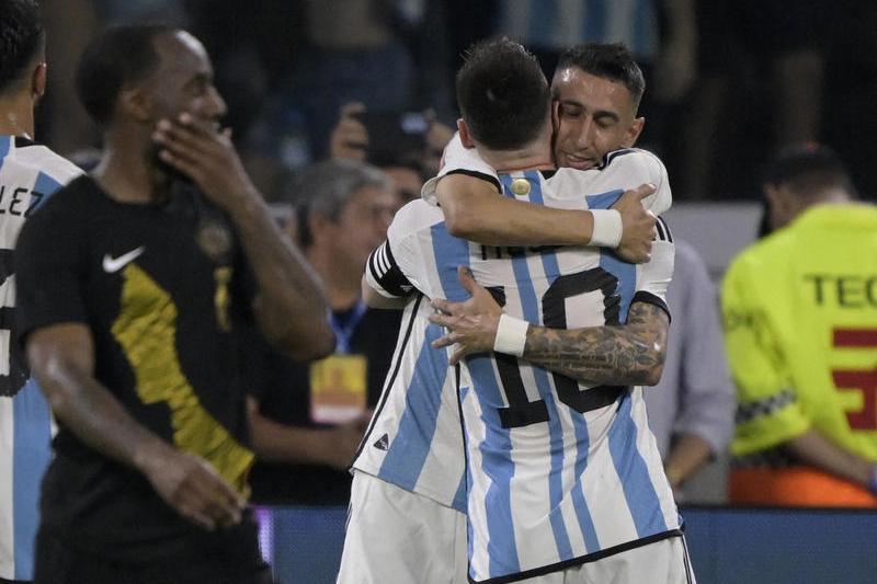 Lionel Messi și Angel Di Maria, Foto: Juan Mabromata / AFP / Profimedia