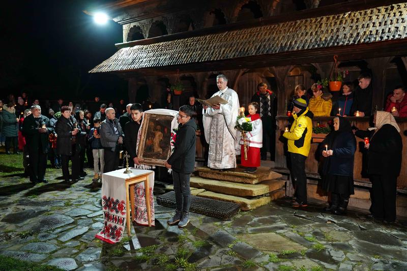 Slujba de Inviere a Bisericii Greco Catolice din Surdesti, judetul Maramures 2022, Foto: Inquam Photos / Ghita Porumb