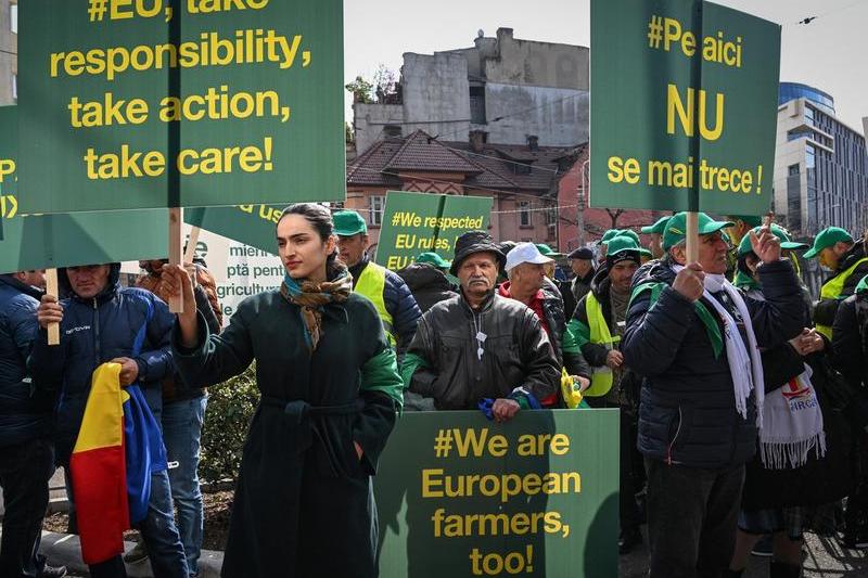 Protest al fermierilor români, nemulțumiți de compensațiile primite din cauza cerealelor ucrainene, Foto: Daniel MIHAILESCU / AFP / Profimedia