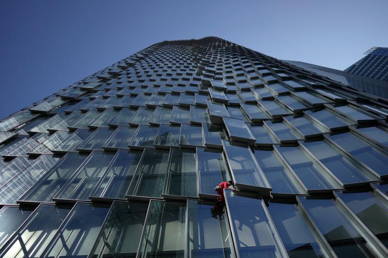 Alain Robert, Foto: Thibault Camus / AP - The Associated Press / Profimedia