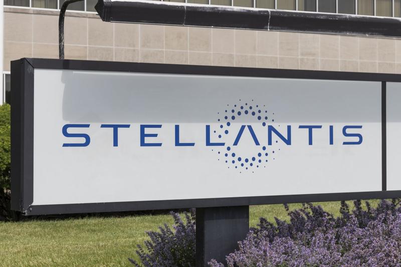 Logo Stellantis, Foto: Jonathan Weiss, Dreamstime.com